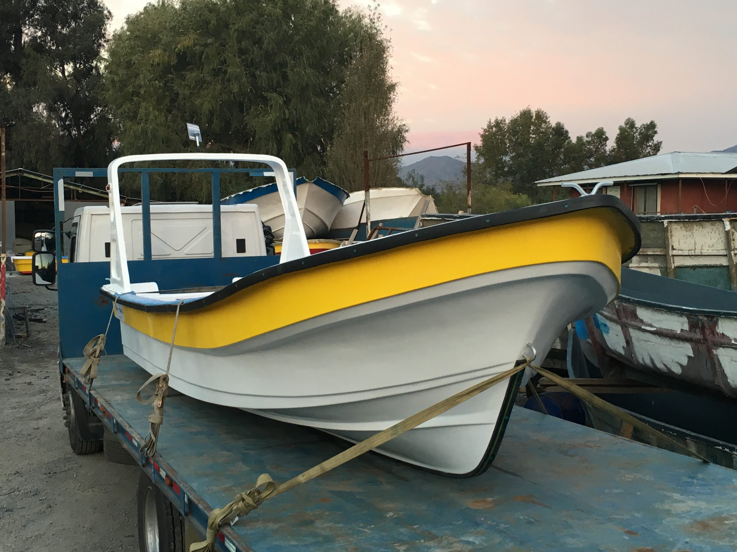 Bote RC 22 Embarcaciones Cabello